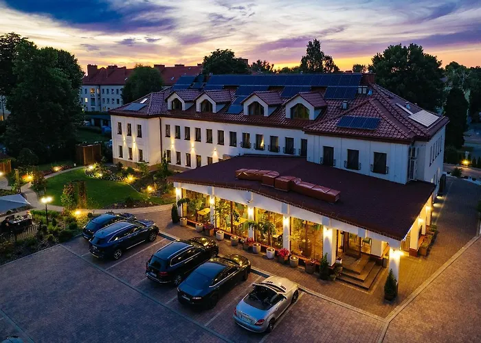 Villa Astra - Apartments & Restaurant