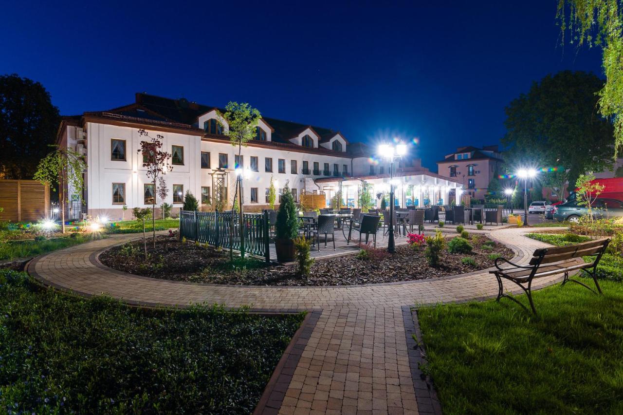 Leilighet Astra - & Restaurant *